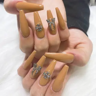 ネイル ayaka ギャルネイル🎀のネイルデザイン