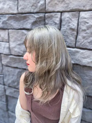 ミディアム カラー ヘアアレンジ 金子 廉のヘアスタイル