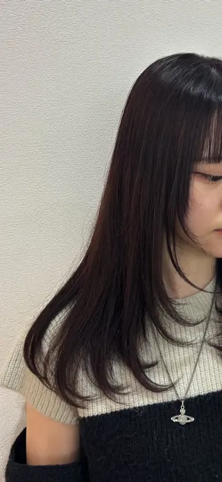 ミディアム 伴 星来のヘアスタイル