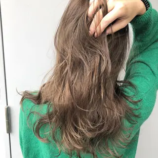 セミロング カラー YU-KA ✂︎ROSSOのヘアスタイル