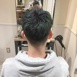 メンズ ブリーチ指名 NO1🌈SAKIのヘアスタイル