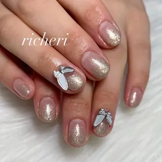 ミディアム ネイル richeri beautyのネイルデザイン