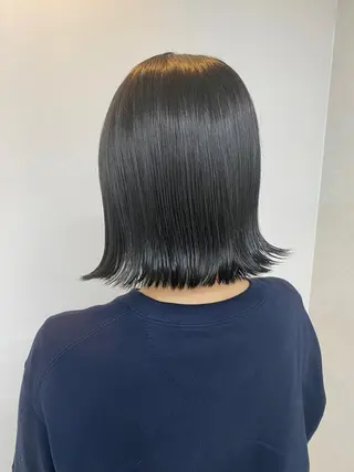 ミディアム カラー HARUKA🍒 toccaのヘアスタイル