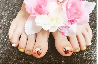 ネイル Jewels nail lily 白楽所属・ネイルサロン Jewels Mのネイルデザイン