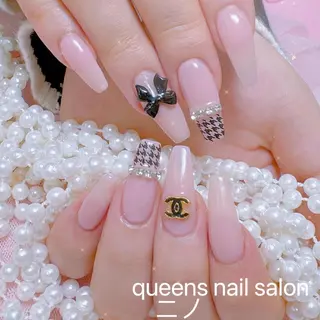 ネイル 🎀まゆ 🪽🐾のネイルデザイン