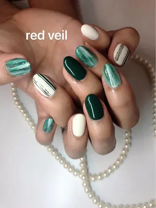 ミディアム ネイル 長さ出し専門 nynaのネイルデザイン