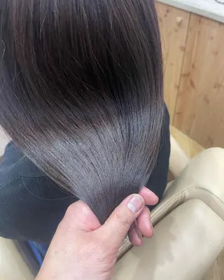 ショート カラー パーマ ヘアアレンジ メンズ キッズ ネイル マツエク・マツパ Saffyハリウッド トリートメント◎のヘアスタイル