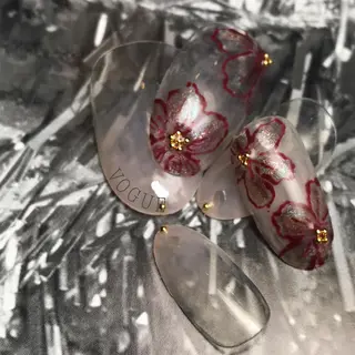 ネイル VOGUE ×SWANのネイルデザイン