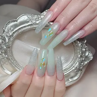 ネイル マギー ネイル🦋のネイルデザイン