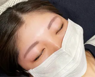 アイブロウ shh... kotoneのエステ・リラクイメージ