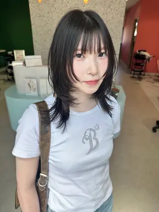 ミディアム mOre所属・鎌田 里緒奈のヘアスタイル