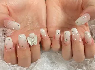 ネイル celica所属・松田 由真のネイルデザイン