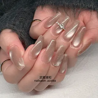 ネイル R inのネイルデザイン