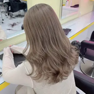 ロング カラー 韓国風艶髪🎀 暖色カラー🤍のヘアスタイル