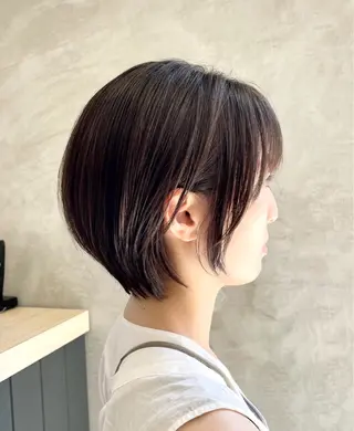 ショート ブリーチなし透明感 カラー✨山仲絢圭のヘアスタイル