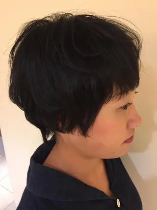 ショート 加藤 綾華のヘアスタイル