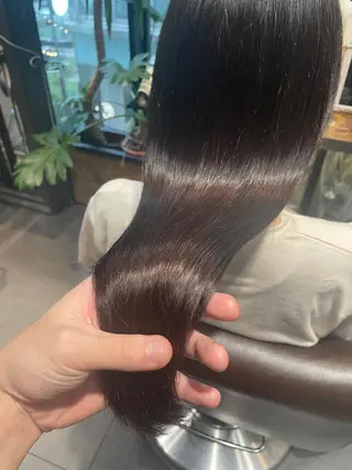 ロング ブリーチ＆縮毛矯正 🧸tomoki🧸のヘアスタイル