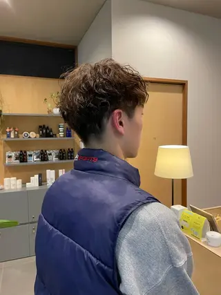 ショート カラー パーマ LORO.hairmake&spa所属・山﨑 ひよりのヘアスタイル