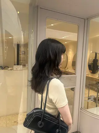 ミディアム iwami rena /Nary河原町のヘアスタイル