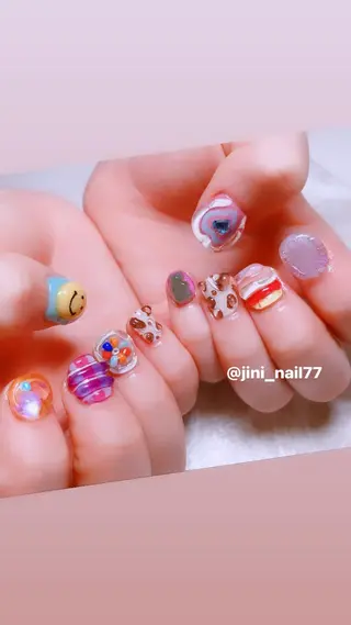 ネイル JINI NAIL所属・ジニ ネイルのネイルデザイン