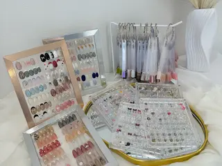 ネイル LAVISH nailのネイルデザイン