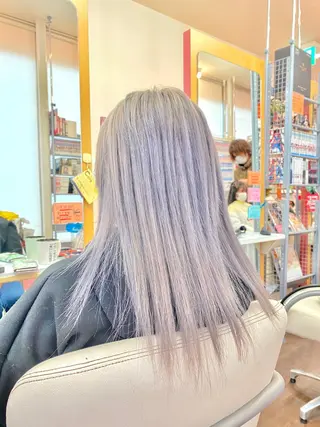 ミディアム ゆぴ☾‪/推しカラー /ハイトーンのヘアスタイル