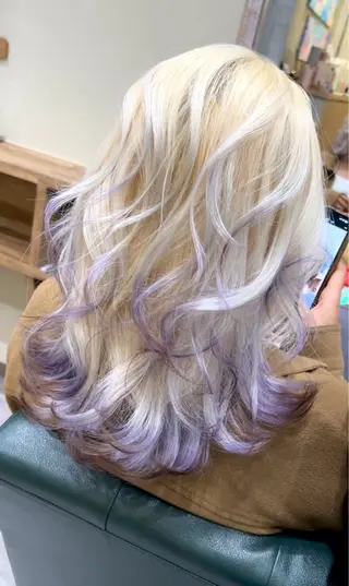 ロング ブリーチ/ストレート ダブルカラーtetoのヘアスタイル