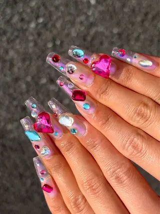 ネイル PINS16✴︎ 原宿ネイリストumiのネイルデザイン