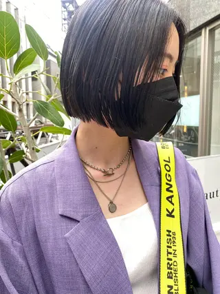 ショート カラー センターパート/ 暖色カラーayuのヘアスタイル