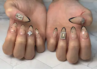 ネイル Queennail 北堀江AYAのネイルデザイン