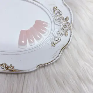 ネイル エリクサーネイル池袋店所属・エリクサーネイル池袋 師井のネイルデザイン