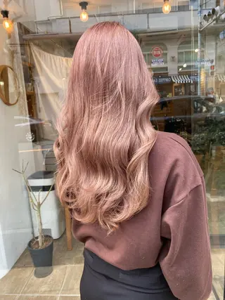 ロング カラー ブリーチ特化🌺★ あや🌵のヘアスタイル