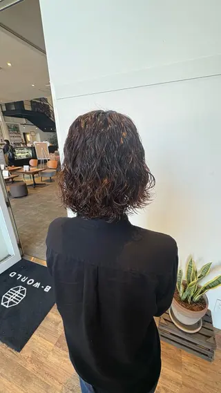 ショート パーマ 高橋 乙葉のヘアスタイル