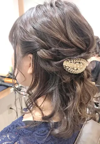 ヘアアレンジ GRANLUSSO 〜グランルッソ駅前店所属・木口 嘉美のヘアスタイル