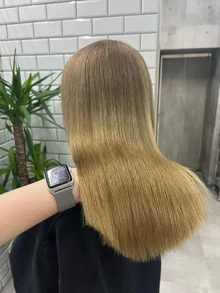 ロング カラー newi赤羽 HINATAのヘアスタイル