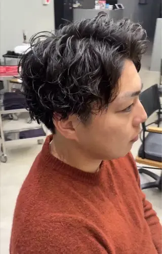 ミディアム パーマ メンズ メンズ専門サロン wokeのヘアスタイル
