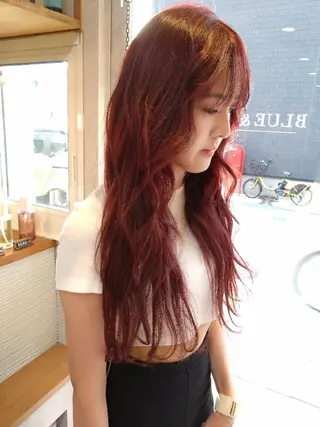 ロング カラー 西川 智葉のヘアスタイル