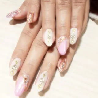 ネイル 安藤 Charlotteのネイルデザイン