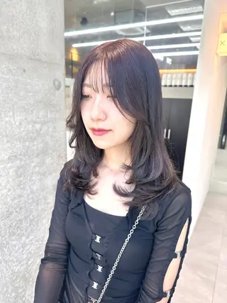 セミロング カラー 染谷 遥花のヘアスタイル