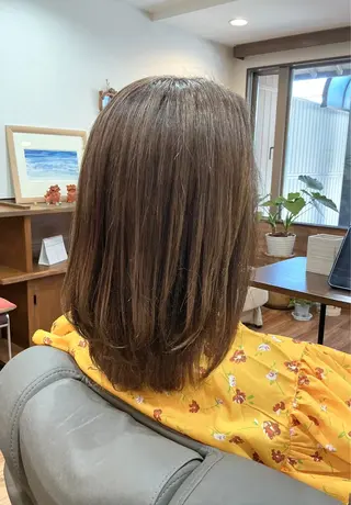 ミディアム カラー Annon プライベートサロンのヘアスタイル