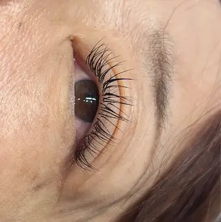 マツエク・マツパ MAQUIA蒲田店 横山のマツエク・マツパデザイン