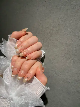 ネイル I-nailロング /ワンホン/キラキラのネイルデザイン