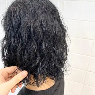 ショート カラー パーマ 酸性ストレート・ メンズ  三原 楊子のヘアスタイル