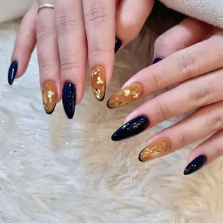 ネイル 【山岡】 ロイヤル•セラピストのネイルデザイン