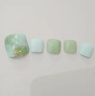 ネイル Tiary🤍 Sachikaのネイルデザイン