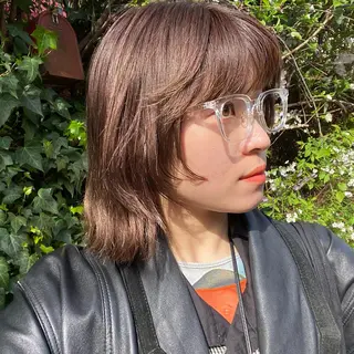 ミディアム カラー Aust hair Stella新宿所属・Yuki☺︎パーマ レイヤーカットのヘアスタイル