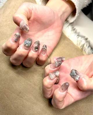 ネイル nailroom HARU.のネイルデザイン