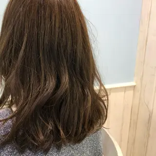 ミディアム カラー うる艶カラー 🫶🏼💭mikaのヘアスタイル