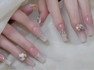 ミディアム Miu Miu Nail Studio所属・yu naのネイルデザイン