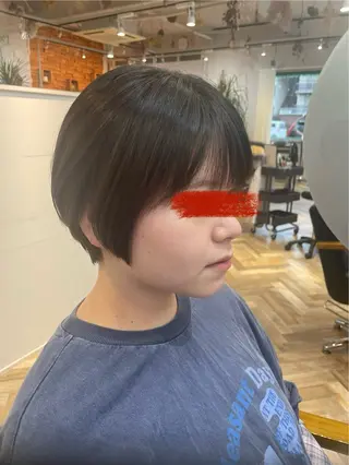 ショート maru.所属・照井 由香理のヘアスタイル